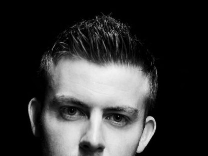thomas crooner